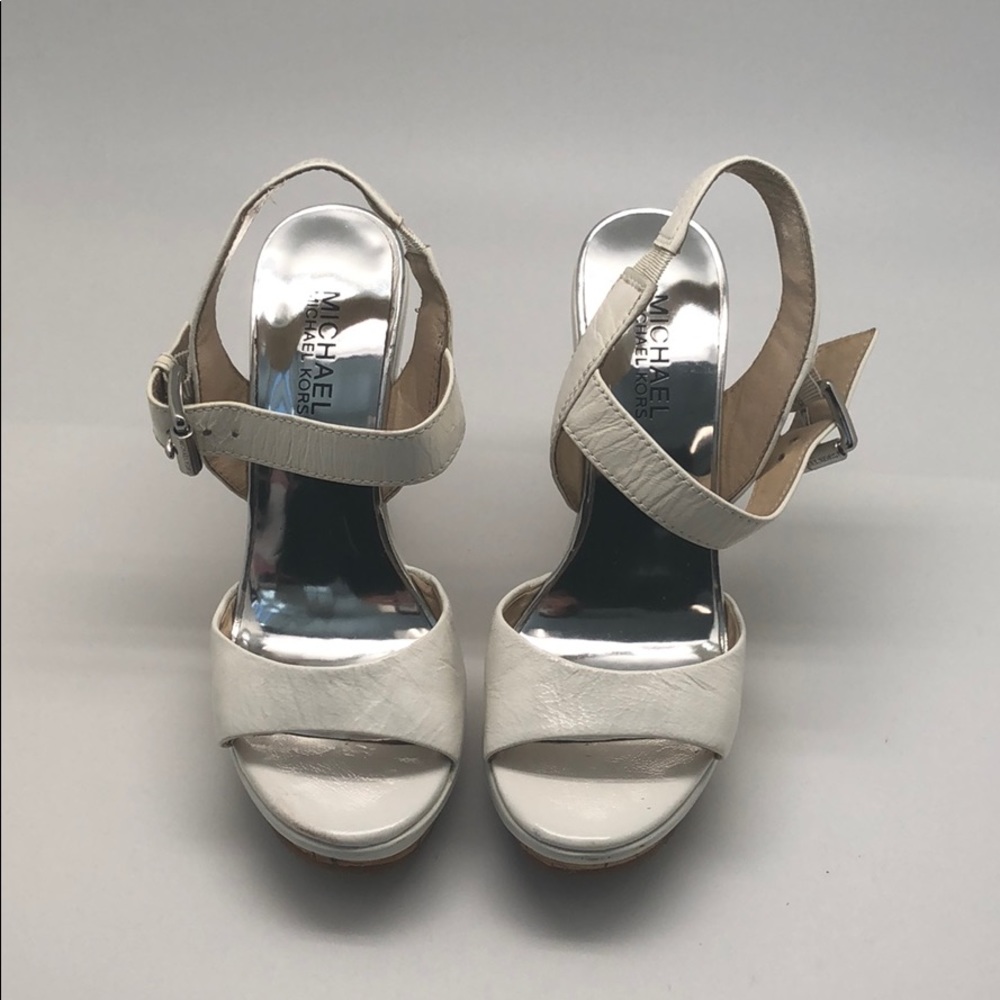 Authentic Michael Kors Wedge Sandals size 6